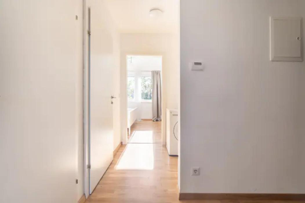 Near Lake Fully Furnished Beautiful Apartment Виена Екстериор снимка